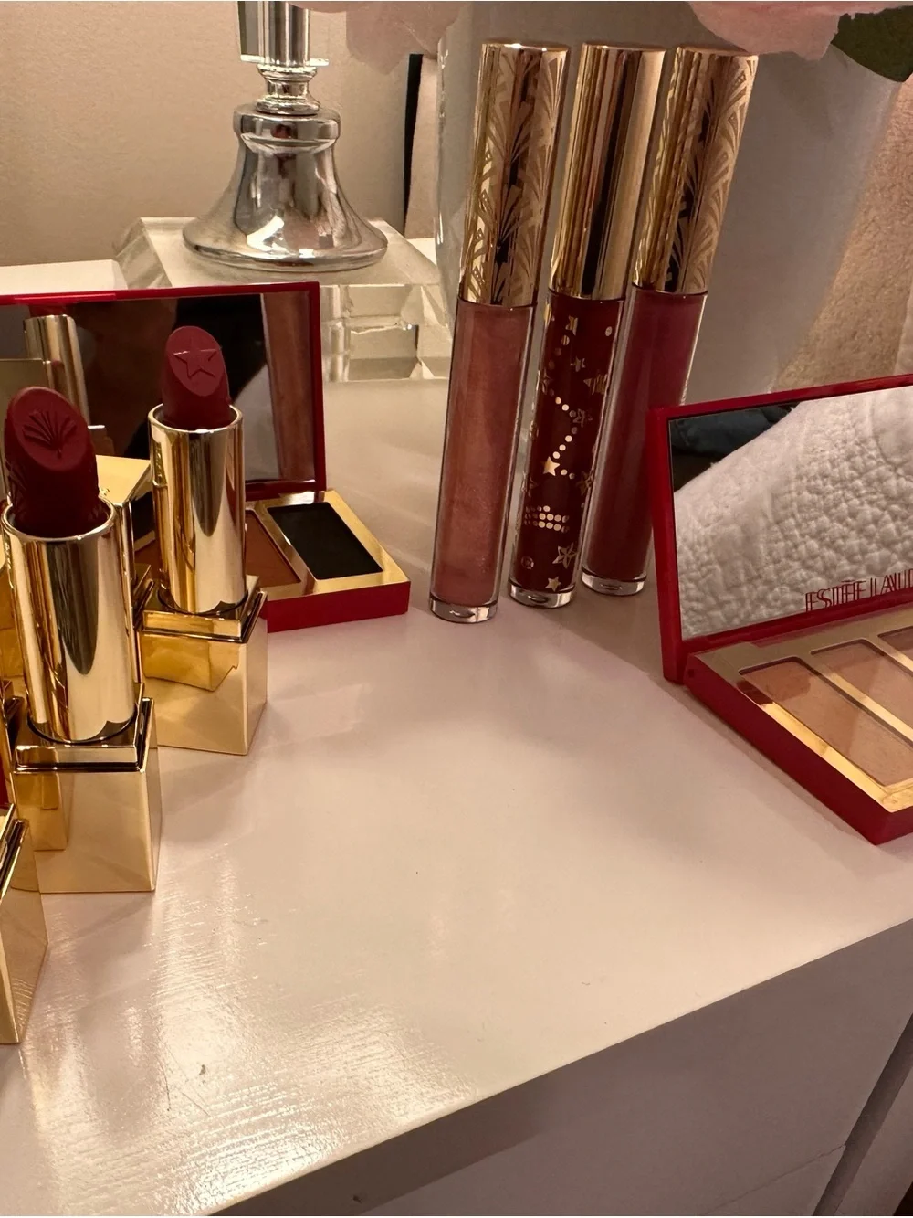 Estee Lauder Red Lipsticks & Gold-Trim Eyeshadow Palettes - amazing bundle !!!!
